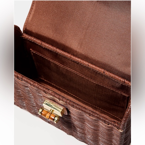 NWT Lilly Pulitzer Maura Wicker Top
Handle Bag Brown Woven Handle Bag - Picture 3 of 6